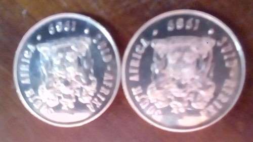 BUY NOW!!!! $$ All must GO!  - SOUTH AFRICA SILVER R1 1989 LOT OF 2 COINS